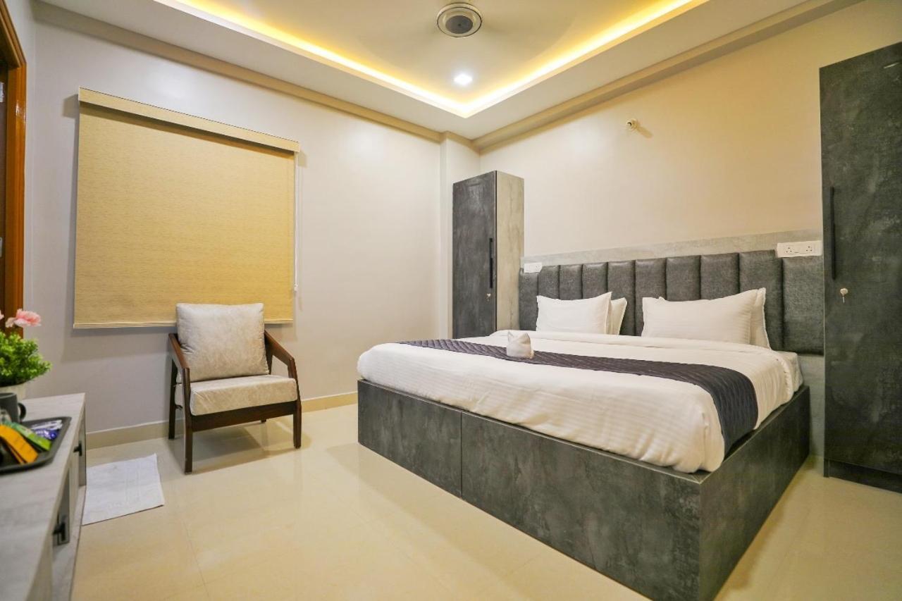 Hotel Ceasta, Beside Us Consulate Hyderabad, Gachibowli Gundipet Luaran gambar