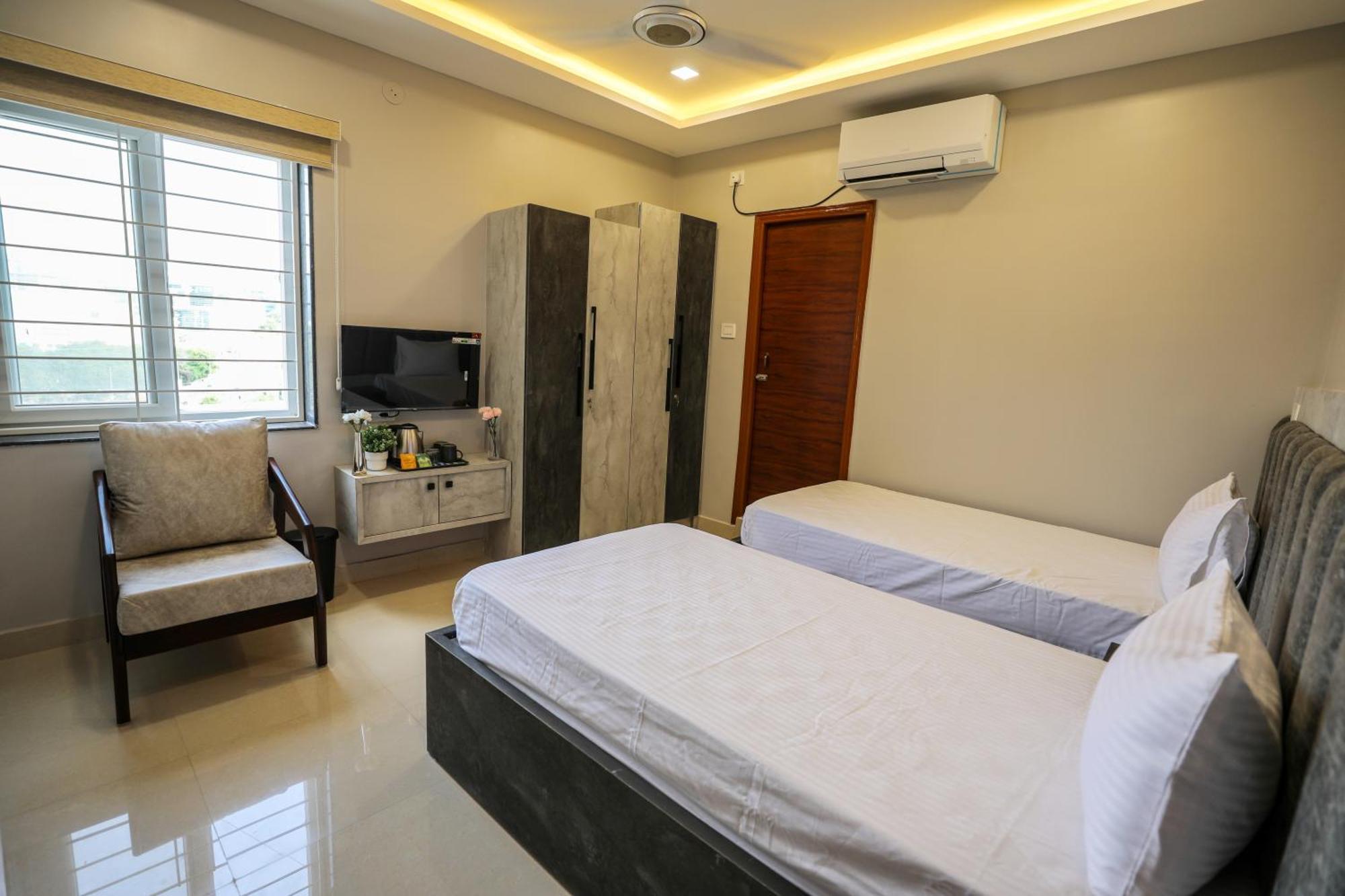 Hotel Ceasta, Beside Us Consulate Hyderabad, Gachibowli Gundipet Luaran gambar